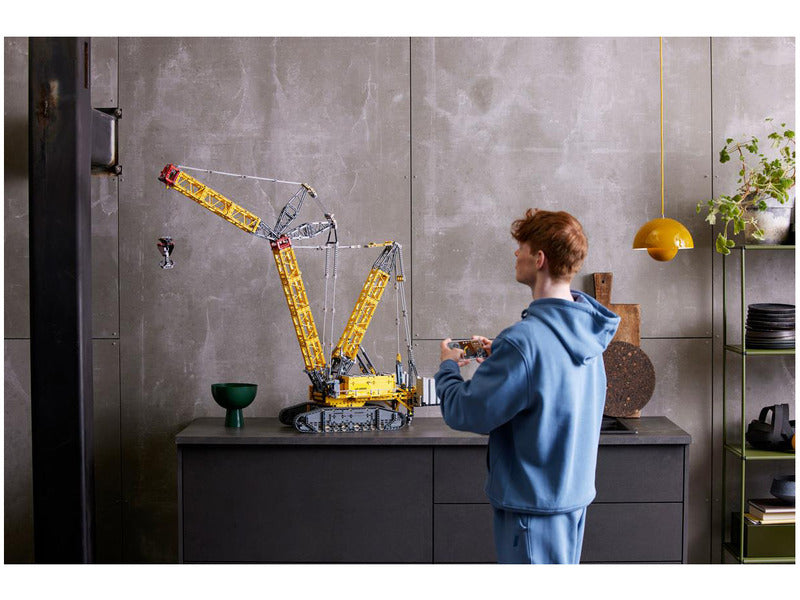 LEGO Technic Liebherr LR 13000 lánctaplas daru
