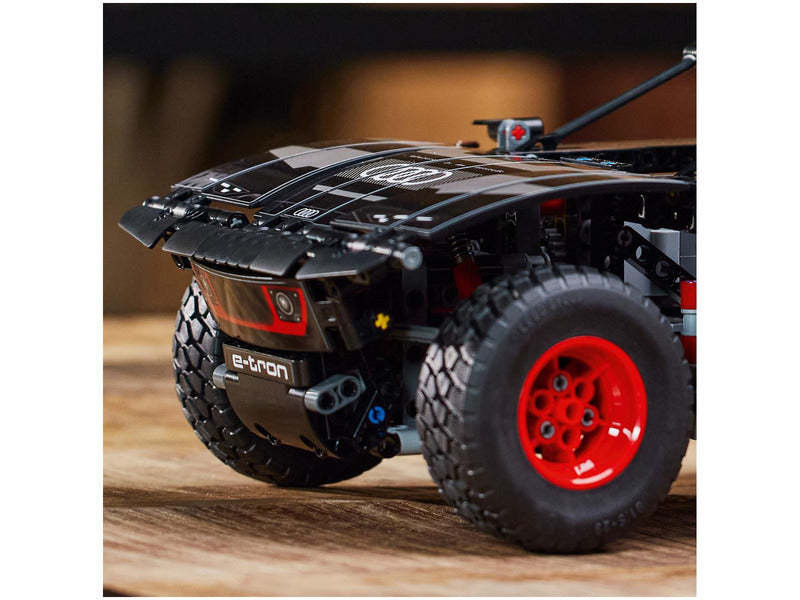 LEGO Technic Audi RS Q e-tron