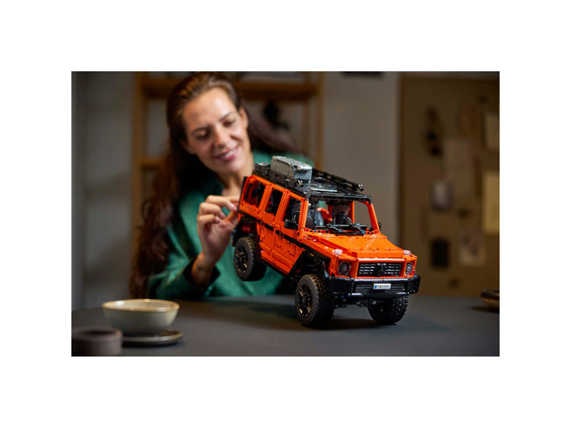 LEGO Technic Mercedes-Benz G 500 Professional Line