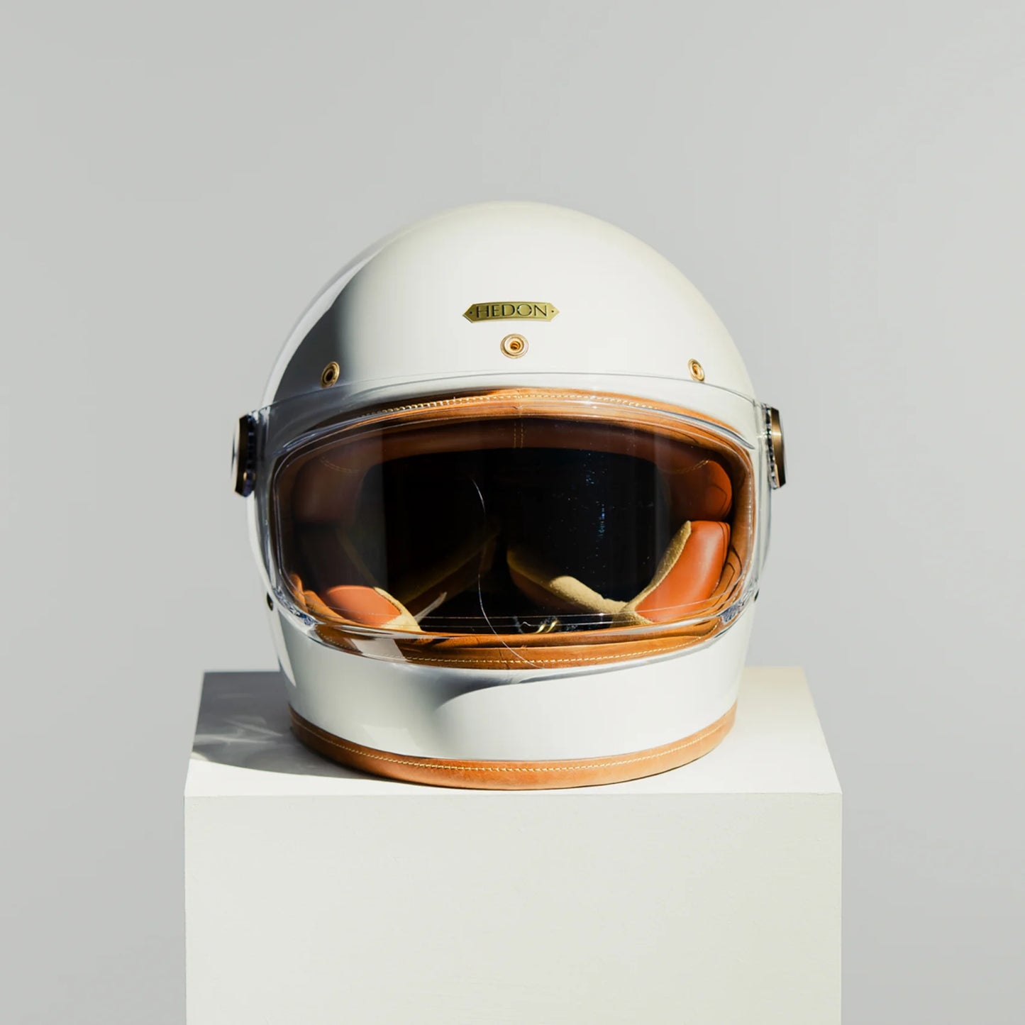 HEDON Heroine Racer Knight White 2.0