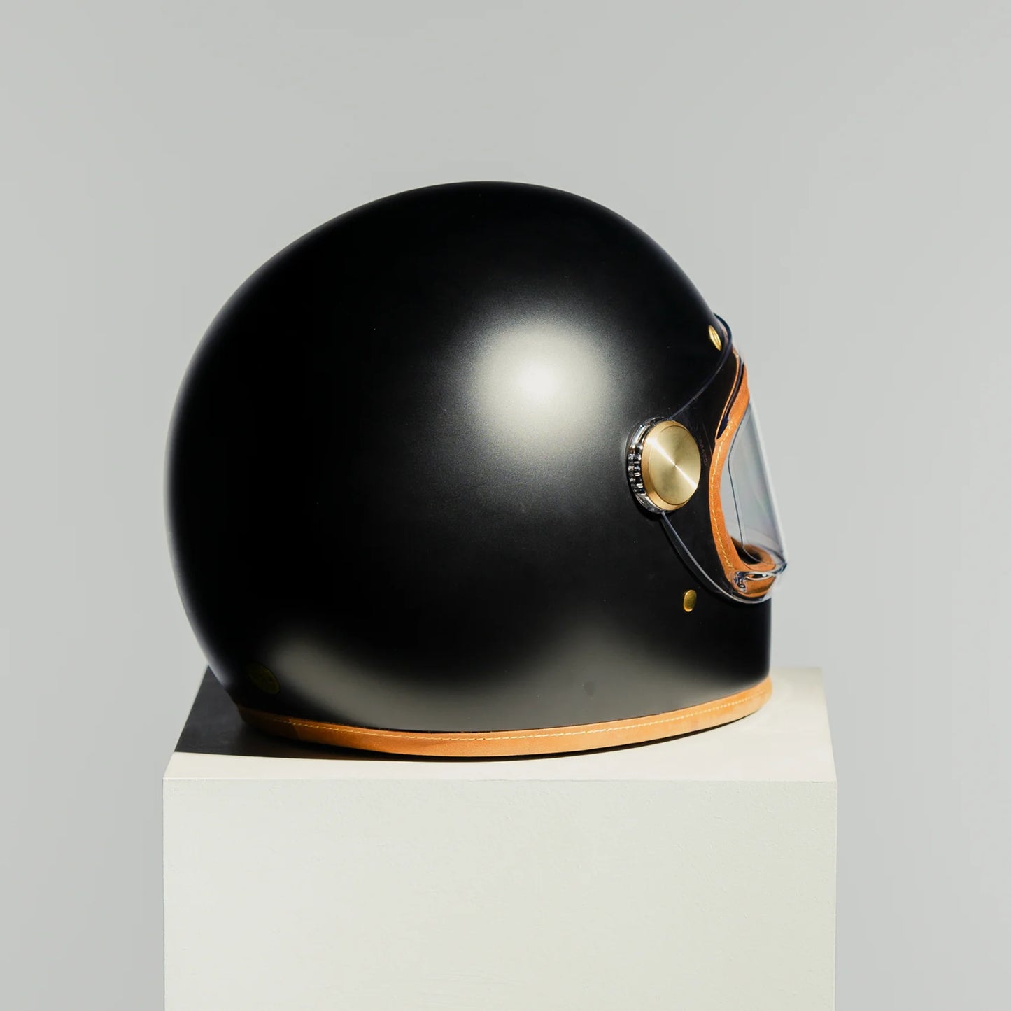 HEDON Heroine Racer Stable Black 2.0