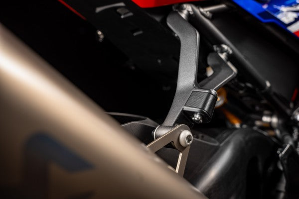 utas lábtartó borítás - Honda, CBR 1000 RR, SC82 (2020 - 2023); Honda, CBR 1000 RR-R SP, SC82 (2020 - ); Honda, CBR 1000 RR-R, SC82 (2023 - )