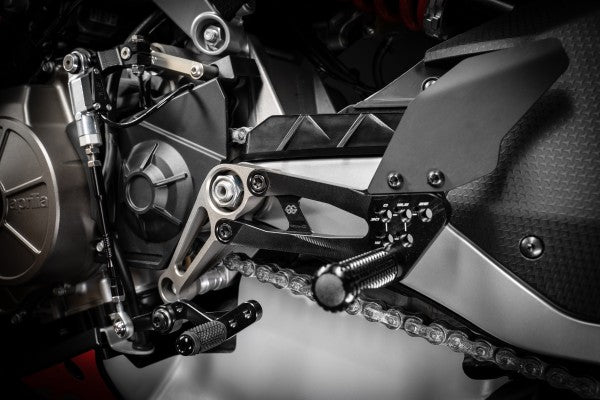 lábtartó FXR - Aprilia, RS 660, KS/ KS1/ KV (2021 - ); Aprilia, Tuono 660, KS/KS1 / KV/KV1 (2021 - )