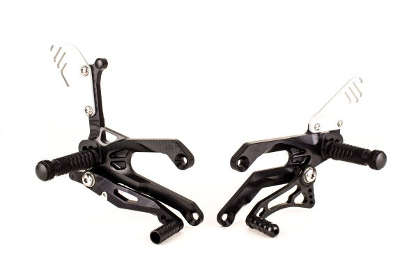 lábtartó FXR - Yamaha, YZF-R3 / R25, RH07 (2015 - 2018); Yamaha, YZF-R3, RH12 (2019 - )