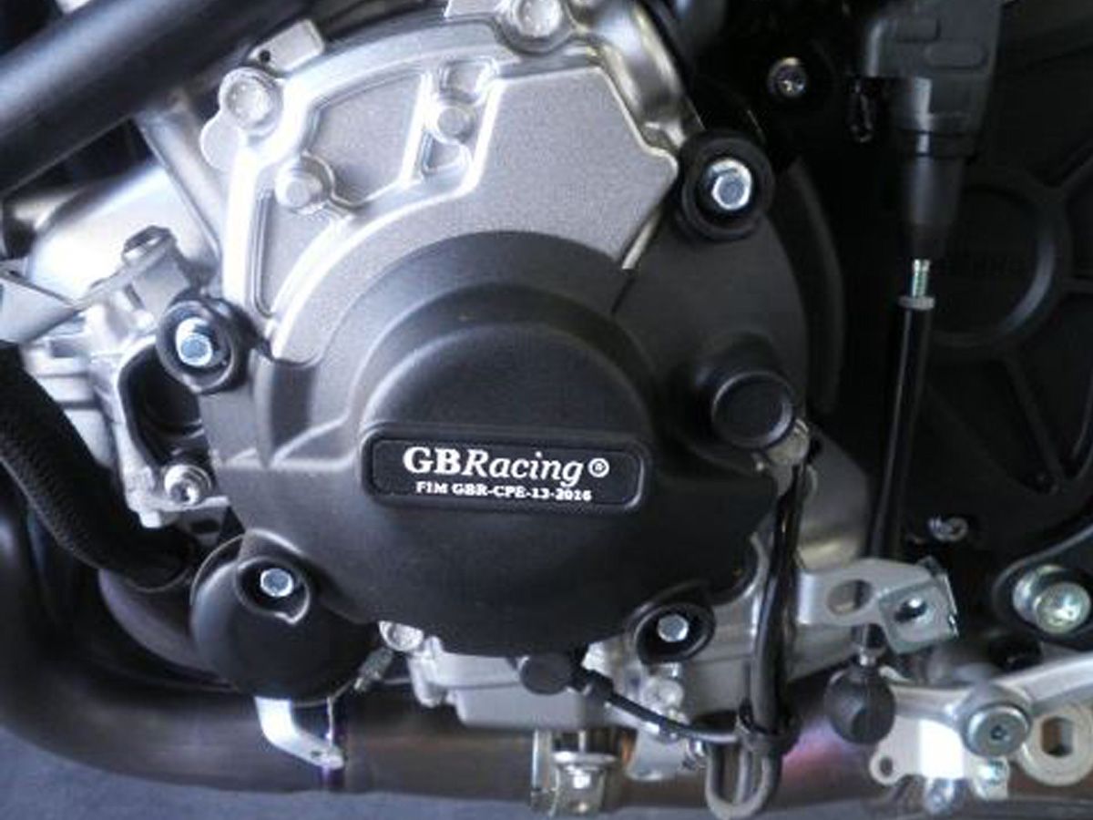 GB RACING Generátorfedél védő YAMAHA R1 / M 2015-2023