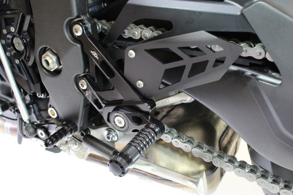 lábtartó MUE2 - Yamaha, MT-10 / FZ-10, RN45 (2016 - 2021)