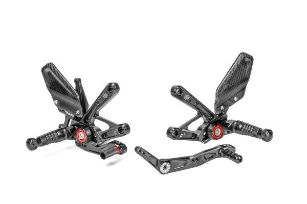 lábtartó MUE2 - Yamaha, YZF-R1 GYTR; Yamaha, YZF-R1, RN32 (2015 - 2016); Yamaha, YZF-R1, RN49 (2017 - 2019); Yamaha, YZF-R1, RN65 (2020 - 2024 ); Yamaha, YZF-R1M, RN32 (2015 - 2016); Yamaha, YZF-R1M, RN49 (2017 - 2019); Yamaha, YZF-R1M, RN65 (2020 -