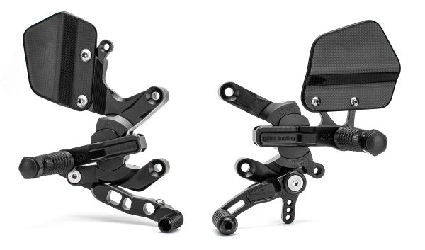 állítható lábtartó VCR38GT - Kawasaki, Z 1000 / ABS, ZRT00D (2010 - 2013); Kawasaki, Z 1000 / ABS, ZRT00F (2014 -2016); Kawasaki, Z 1000 / ABS, ZRT00H (2017 - 2020); Kawasaki, Z 1000 SX / Tourer, ZXT00L (2014 - 2016); Kawasaki, Z 1000 SX / Tourer, ZX