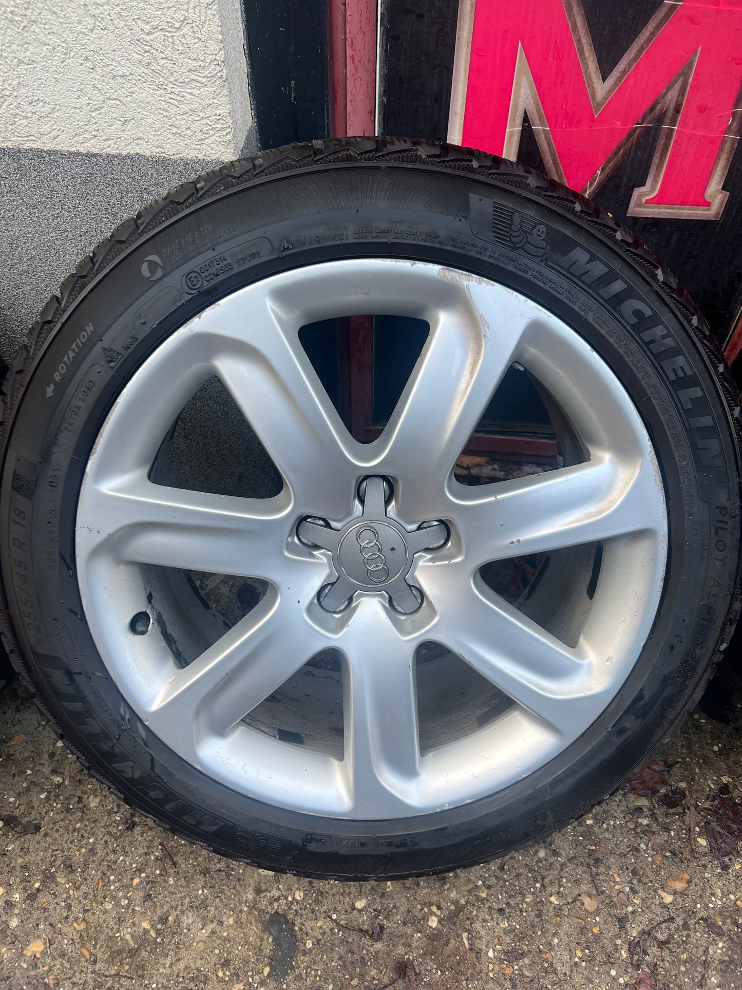 Audi alufelni szett 18" OEM (használt)