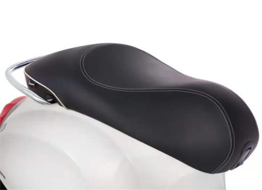 PIAGGIO Sportülés