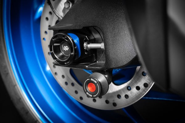 GTA hátsótengely-védő - Suzuki, DL 1050 V-Strom / XT, WEF0 (2019 - ); Suzuki, GSX-1000 GT, WEK0 (2022 - ); Suzuki, GSX-1300R Hayabusa, WEJ0 (2021 - ); Suzuki, GSX-R 1000 / R / RZ, WDM0 (2017 - ); Suzuki, GSX-S 1000, WEK0 (2022 - ); Suzuki, V-Strom 10