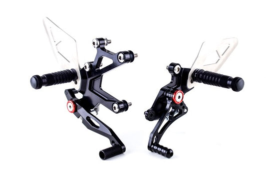 lábtartó FXR - Kawasaki, Ninja 400, EX400G (2018 - 2020); Kawasaki, Ninja 400, EX400L (2022 - ); Kawasaki, Ninja 500, EX500G (2024 - ); Kawasaki, Z500, ER500E (2024 - )