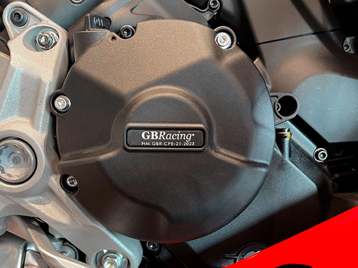 GB RACING Kuplungfedél védő DUCATI HYPERMOTARD 950 / SP / RVE 2019-2025