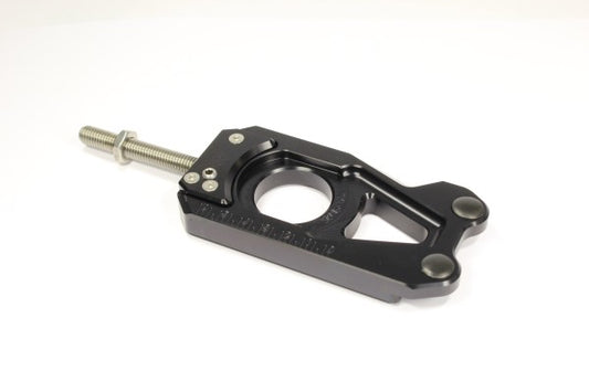 TCA láncfeszítő - Yamaha, FZ1/Fazer ABS, RN16 (2006 - 2015); Yamaha, FZ1/Fazer, RN16 (2006 - 2015); Yamaha, YZF-R1 GYTR; Yamaha, YZF-R1 SP, RN12 (2006 - 2006); Yamaha, YZF-R1, RN12 (2004 - 2005); Yamaha, YZF-R1, RN19 (2007 - 2008); Yamaha, YZF-R1, RN