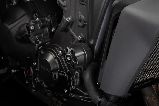 IP crashpad készlet fekete - Yamaha, MT-09, RN69 (2021 - 2023 ); Yamaha, MT-09, RN85-RN92 (2024 - ); Yamaha, Tracer 9 / GT / GT+, RN70 (2020 - ); Yamaha, XSR 900 GP, RN96 (2024 - ); Yamaha, XSR 900,RN80 (2022 - )