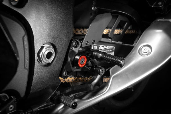 lábtartó MUE2 - Suzuki, GSX-1300R Hayabusa, WEJ0 (2021 - )