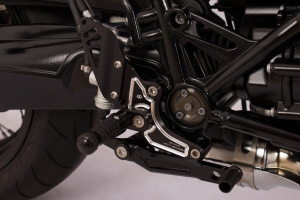 állítható lábtartó RCT10GT - BMW, R nineT Pure, 1N12 (2017 - 2020); BMW, R nineT Pure, RN12 (2021 - ); BMW, R nineT Scrambler, 1N12 (2016 - 2020); BMW, R nineT Scrambler, RN12 (2021 - ); BMW, R nineT Urban G/S, 1N12 (2017 - 2020); BMW, R nineT Urban