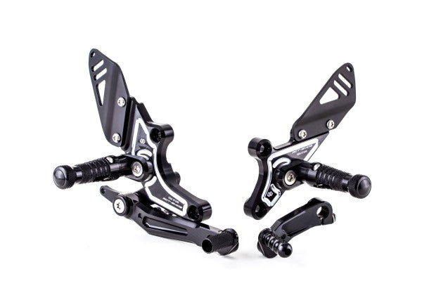 állítható lábtartó RCT10GT - BMW, R nineT Pure, 1N12 (2017 - 2020); BMW, R nineT Pure, RN12 (2021 - ); BMW, R nineT Scrambler, 1N12 (2016 - 2020); BMW, R nineT Scrambler, RN12 (2021 - ); BMW, R nineT Urban G/S, 1N12 (2017 - 2020); BMW, R nineT Urban