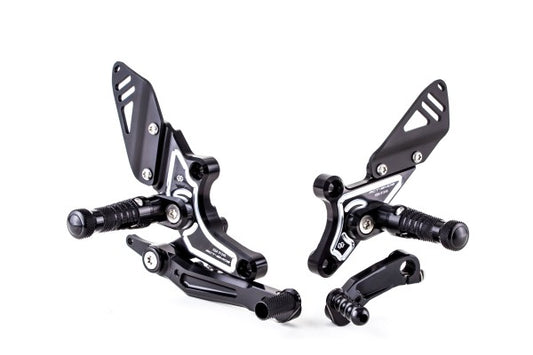 állítható lábtartó RCT10GT - BMW, R nineT Pure, 1N12 (2017 - 2020); BMW, R nineT Pure, RN12 (2021 - ); BMW, R nineT Scrambler, 1N12 (2016 - 2020); BMW, R nineT Scrambler, RN12 (2021 - ); BMW, R nineT Urban G/S, 1N12 (2017 - 2020); BMW, R nineT Urban