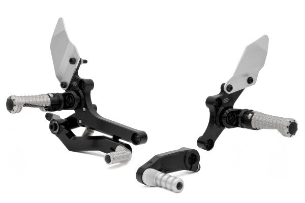 állítható lábtartó RCT10GT fekete-ezüst - BMW, R 12 nineT, GN12tha (2024- ); BMW, R 12 S,  (2025 - ); BMW, R 12,  GN12 / GN12r (2024 - )